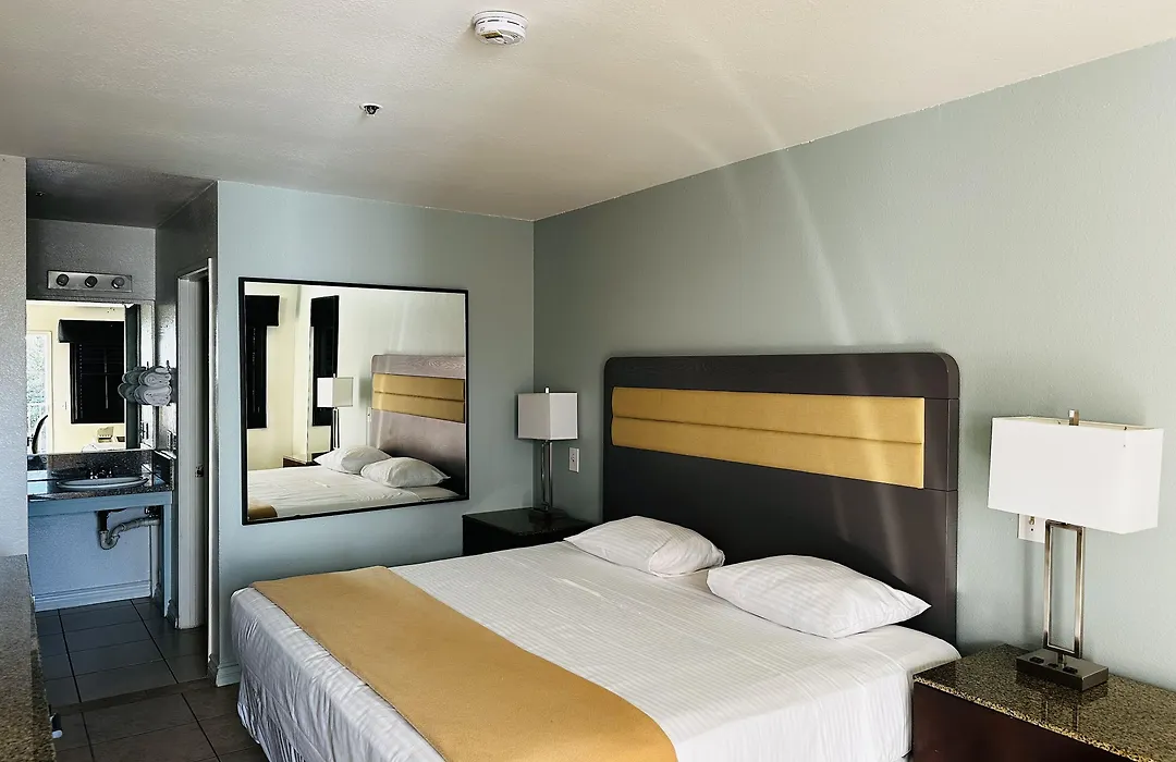 Casa Blanca Hotel - Cypress, Buena Park-1