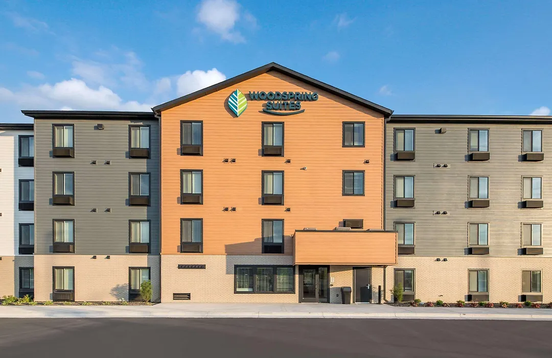 Woodspring Suites Meridian-1