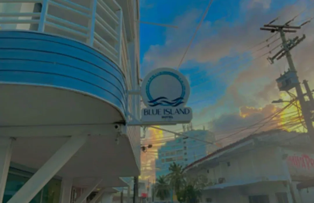 Blue Island Hotel-1