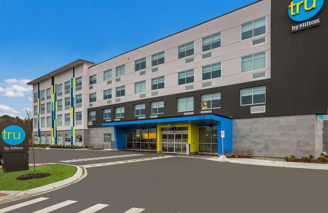 Tru By Hilton Traverse City-1