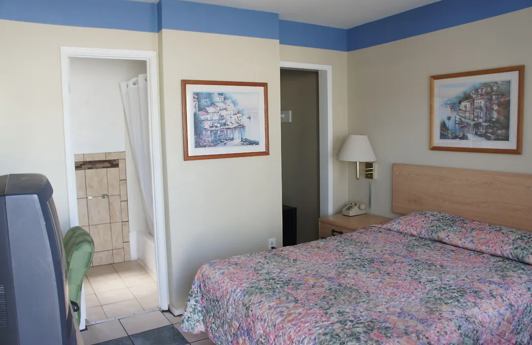 Budget Inn-1