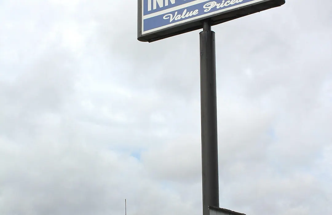 Executive Inn & Suites-1
