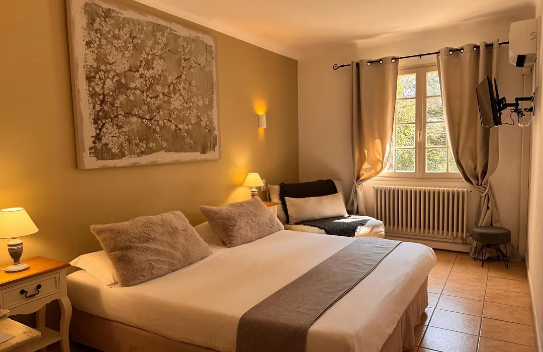 Logis Hotel le Mas De Cure Bourse-1