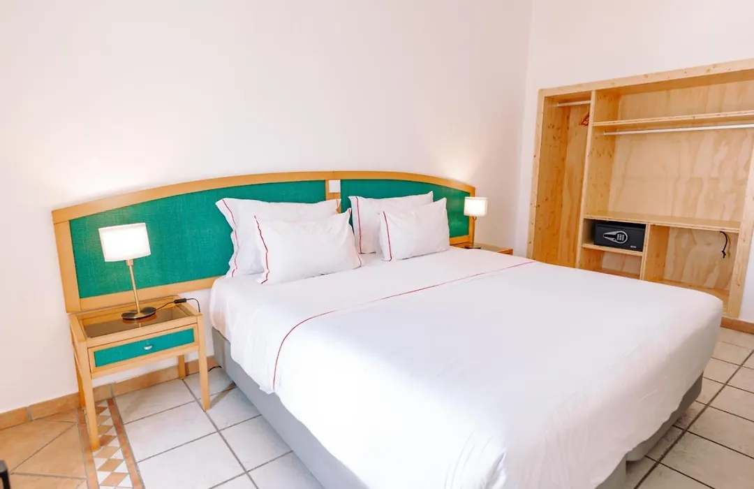 Hotel Carvoeiro Plaza-1