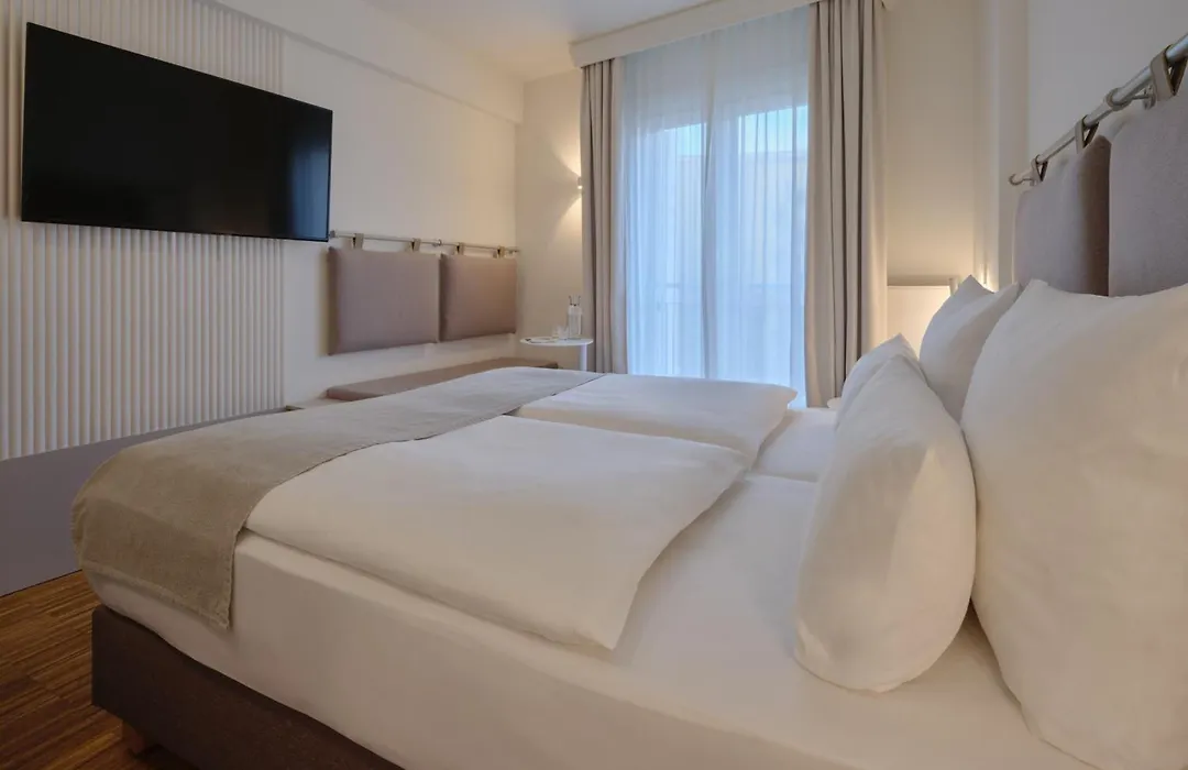 Classik Hotel Hackescher Markt - Self Check In (Adults Only)-1