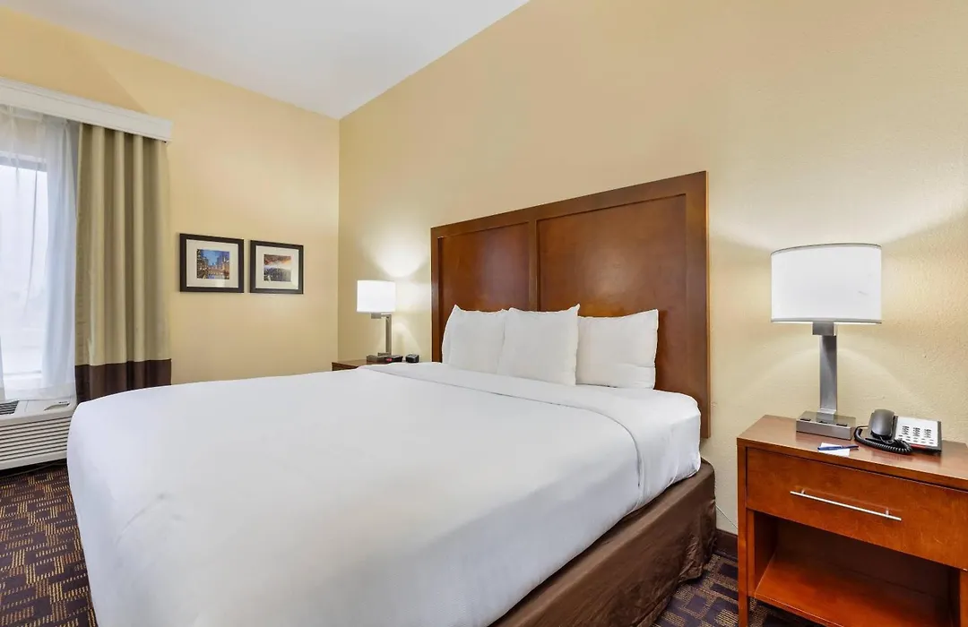 Comfort Inn & Suites North Aurora - Naperville-1