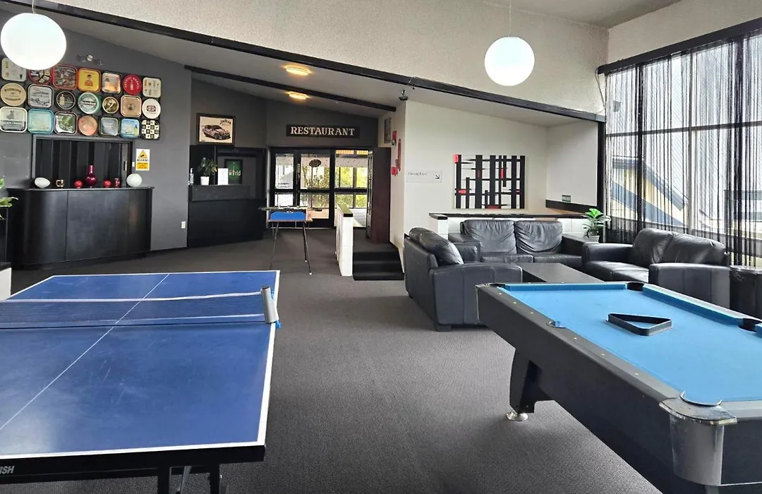 Fiordland Hotel-1