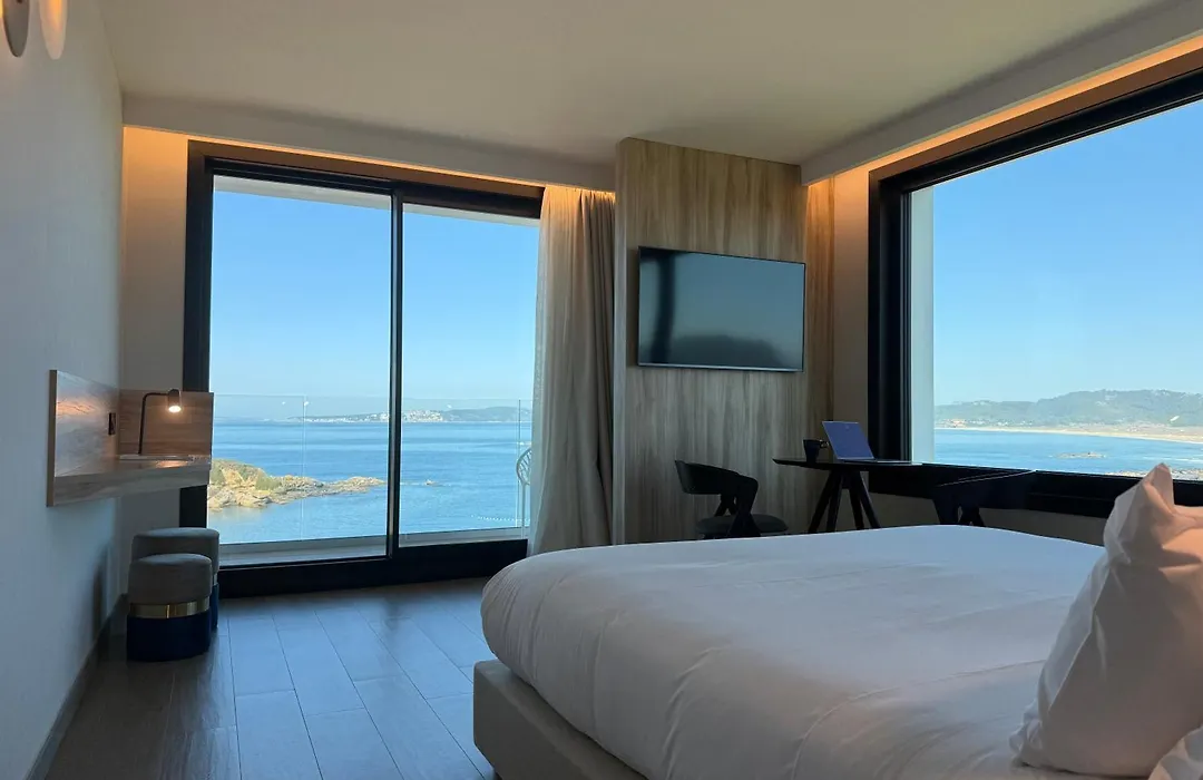 Hotel Delfin Azul-1