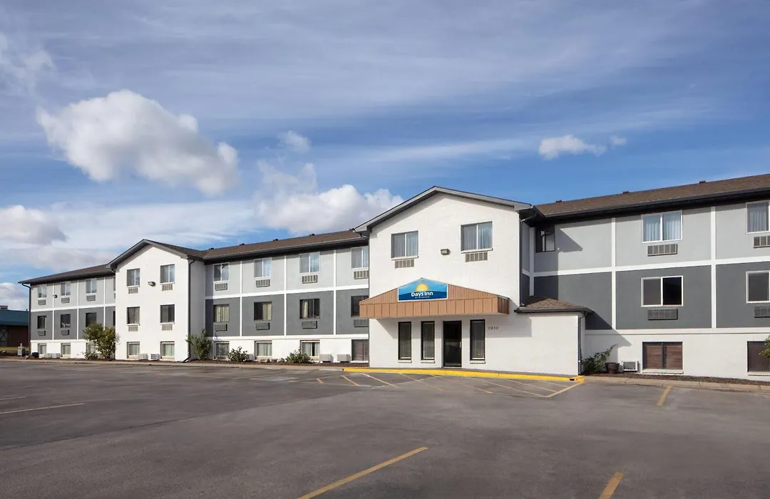Days Inn By Wyndham Omaha Ne-1