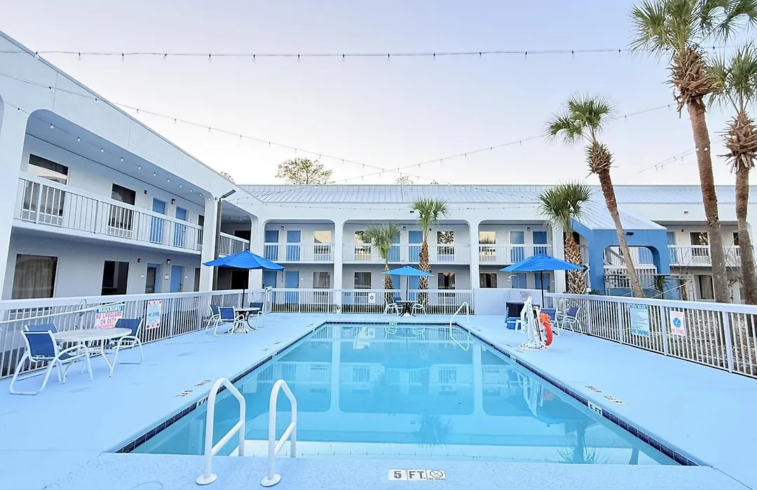 Baymont By Wyndham Tallahassee-1