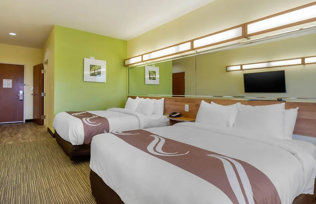 Quality Inn & Suites Lehigh Acres Fort Myers-1