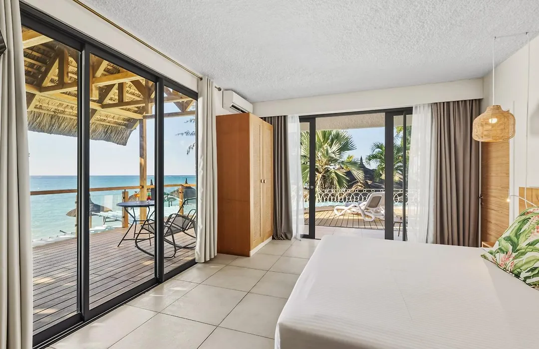 Coral Azur Beach Resort Mont Choisy-1