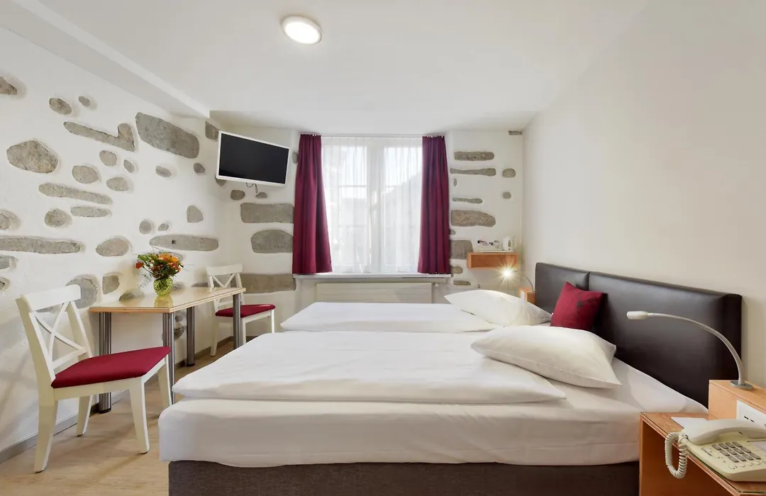Hotel Hirschen-1