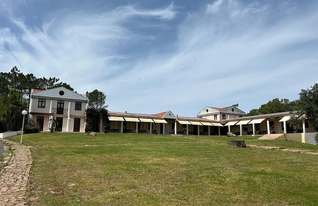 Odeceixe Bungalow-Parque De Campismo Sao Miguel-1