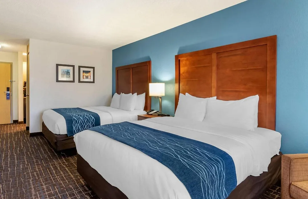 Comfort Inn & Suites Lees Summit - Kansas City-1