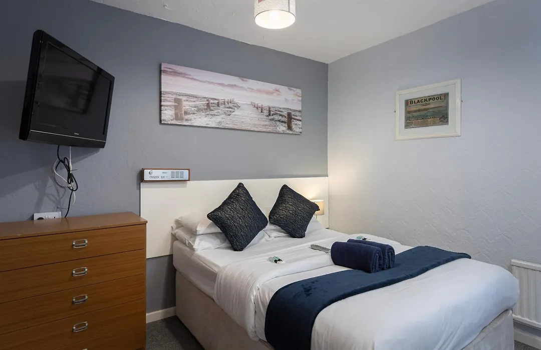 Royal Oakwell Hotel-1