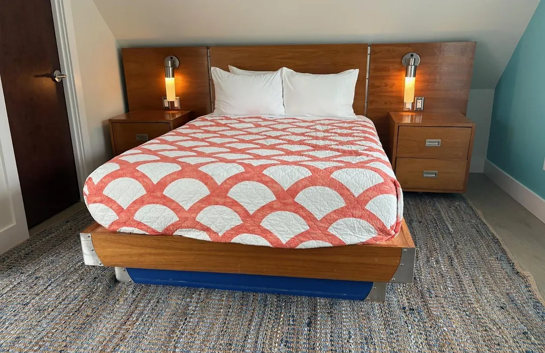 Surfside Inn Chatham-1