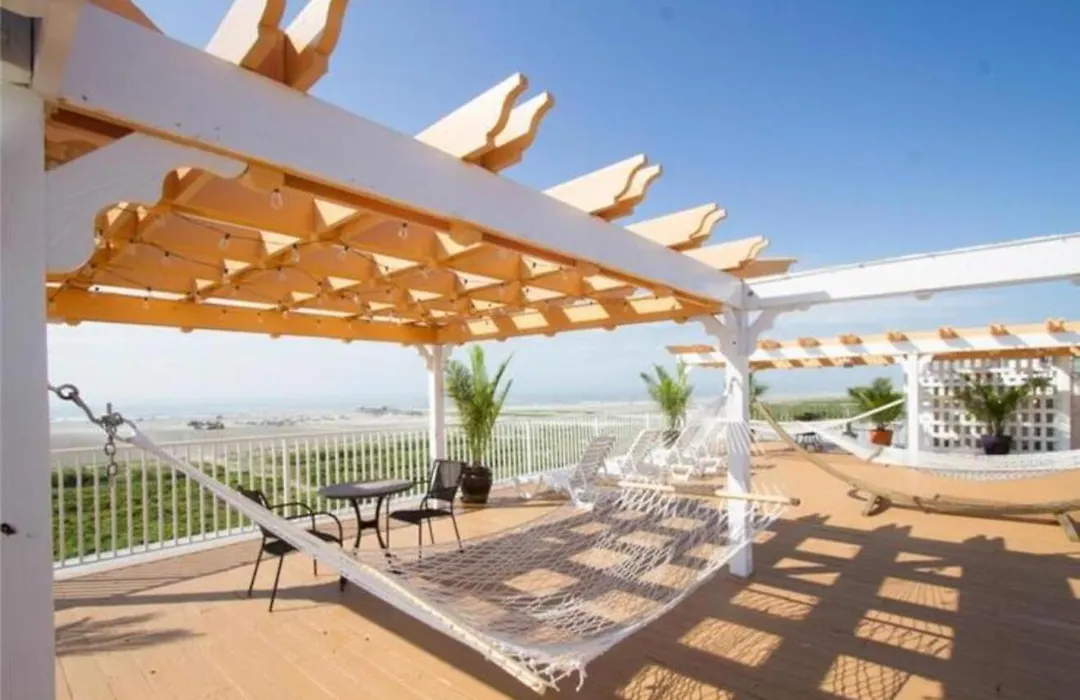 Aqua Beach Hotel-1