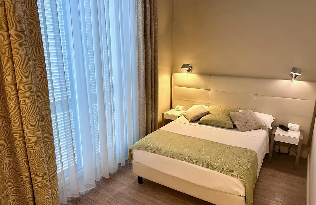 Hotel Universal-1