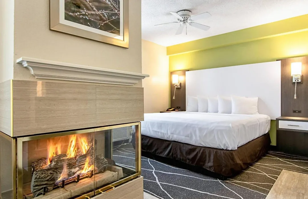 Clarion Inn Willow River-1