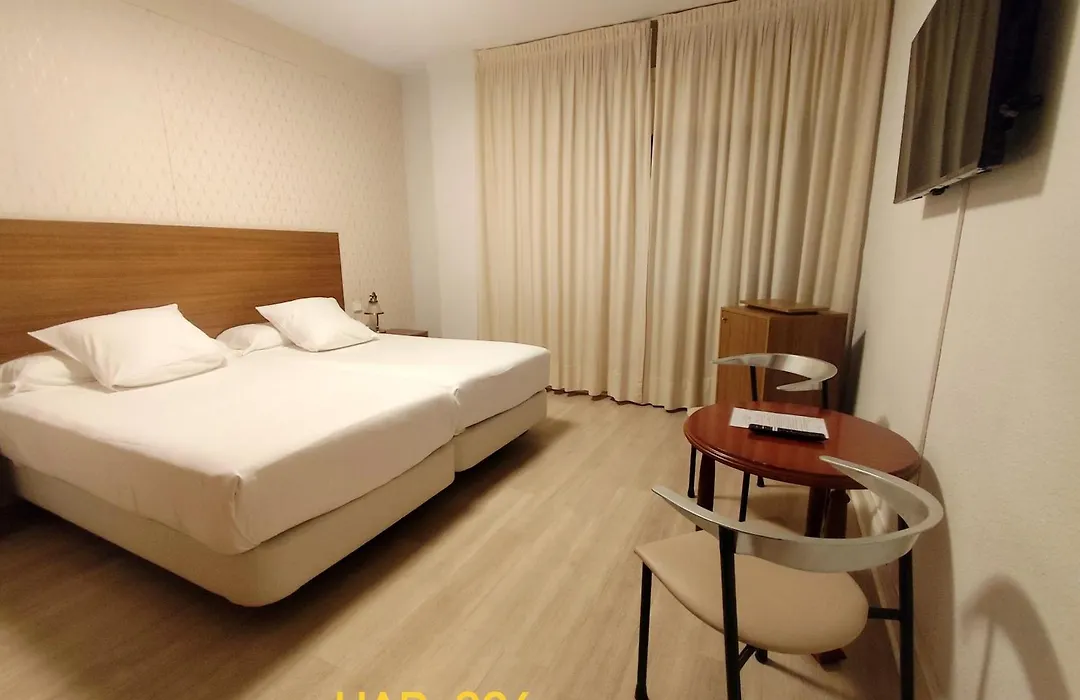 Hostal Vista Alegre-1