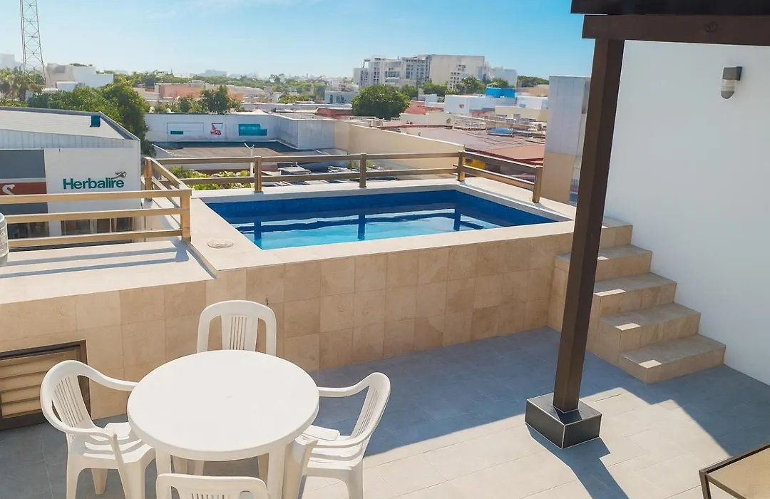 Palmarena Rooms & Residences - Long Stay Comfort With Parking, Sauna, Gym & Pool - Steps From 5Th Avenue-1