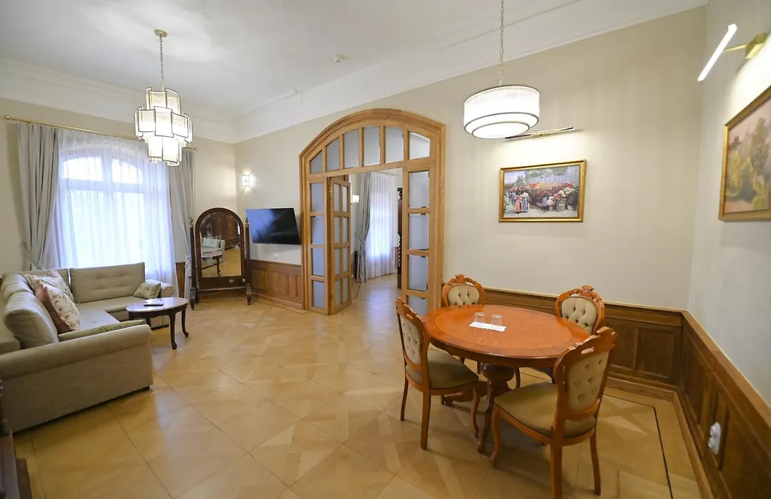 Moszna Zamek-1