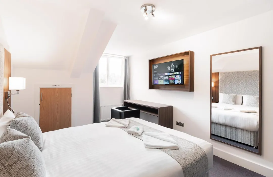 Rivers Hotel-1