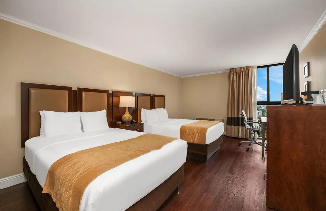 Comfort Inn Oceanside Deerfield Beach-1