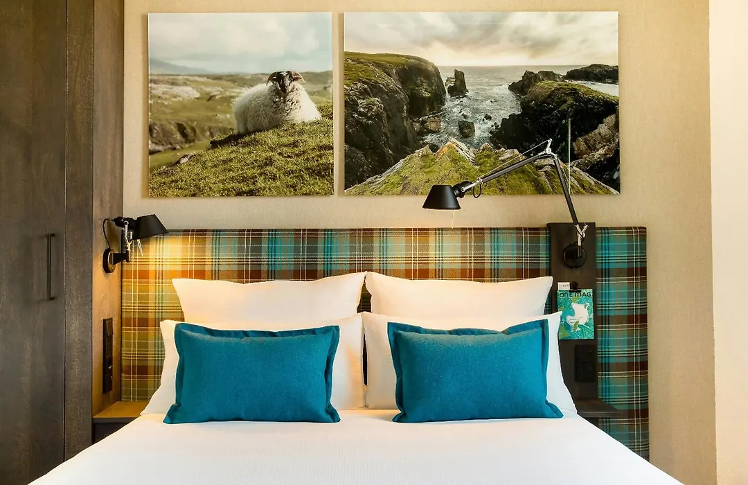 Motel One Edinburgh-Royal-1