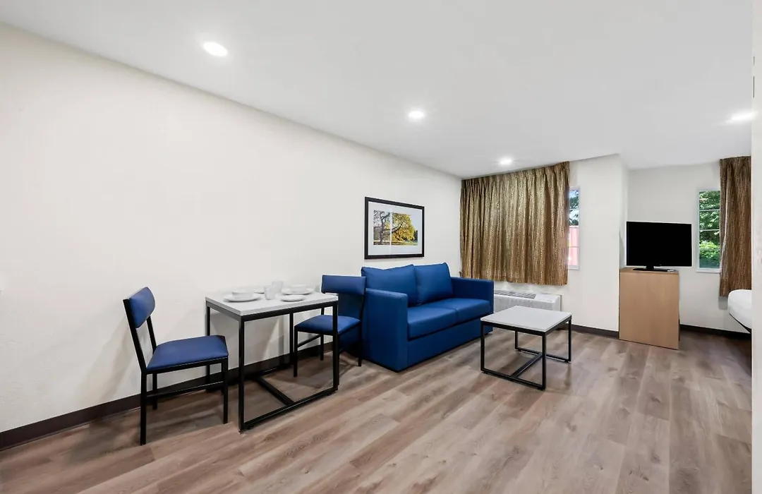 Mainstay Suites Raleigh North-1