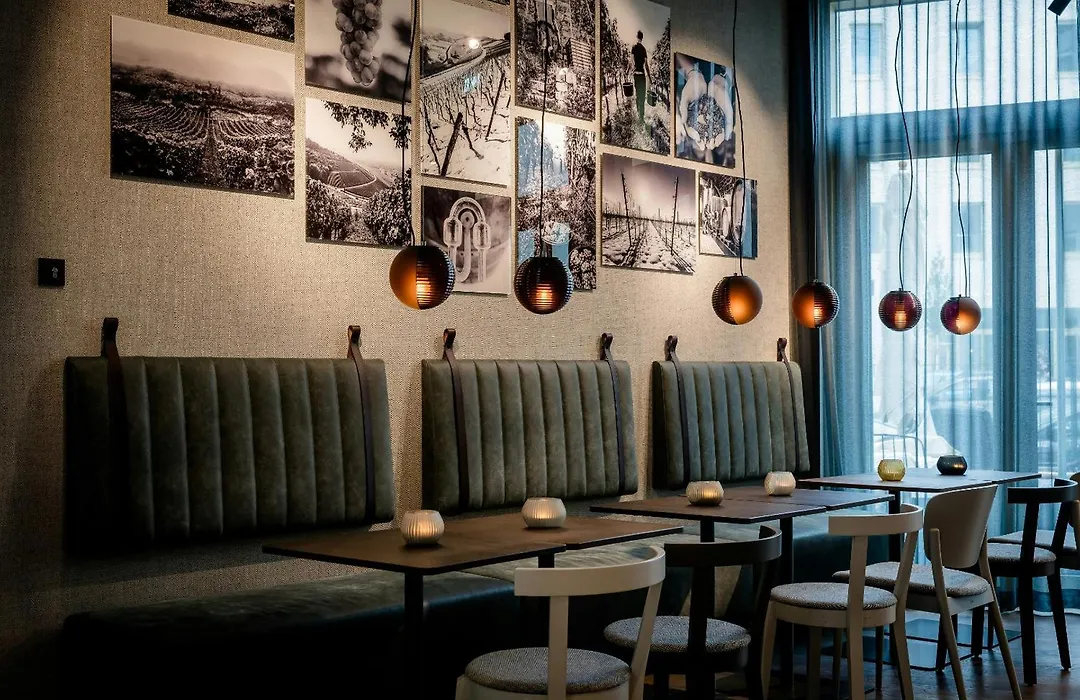 Motel One Würzburg-1