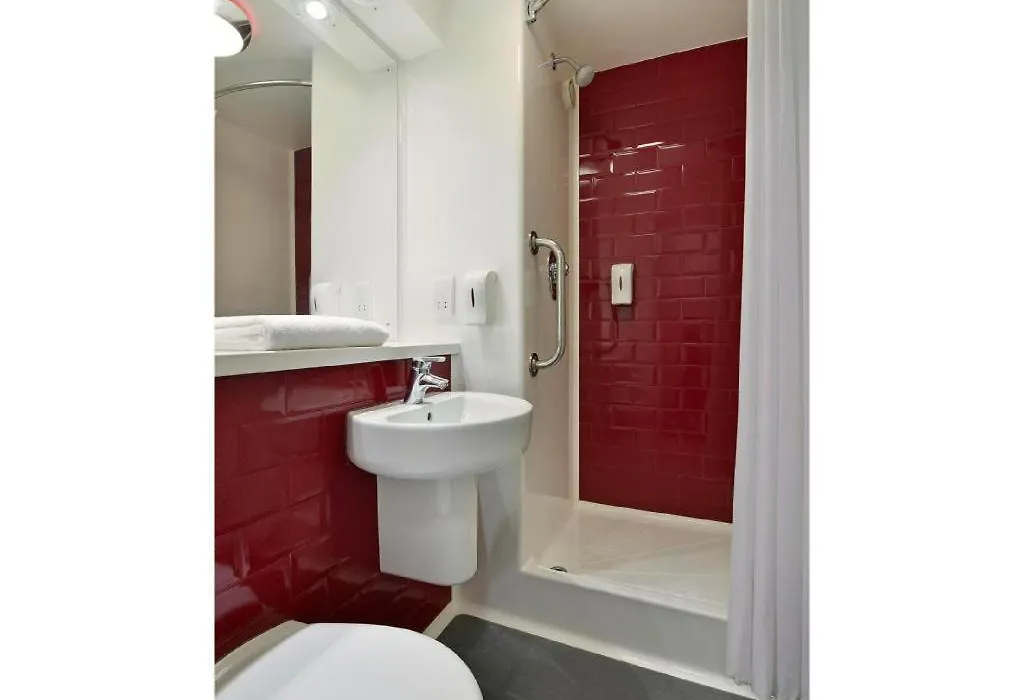Travelodge Maidenhead Central-1