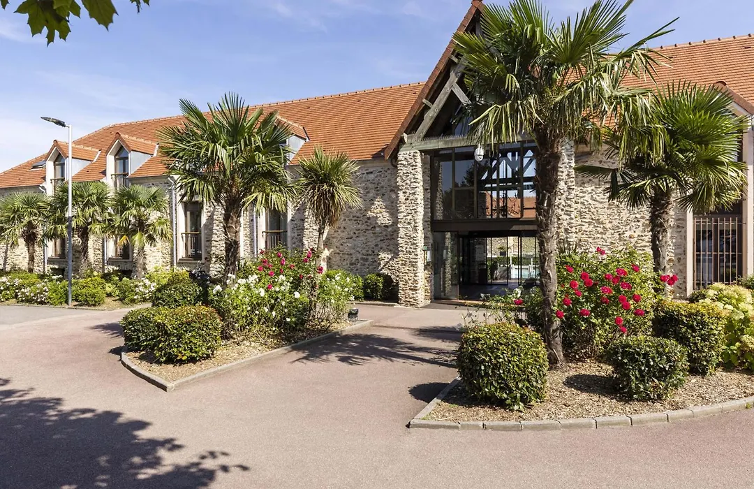 Hotel Les Suites - Domaine de Crécy-1
