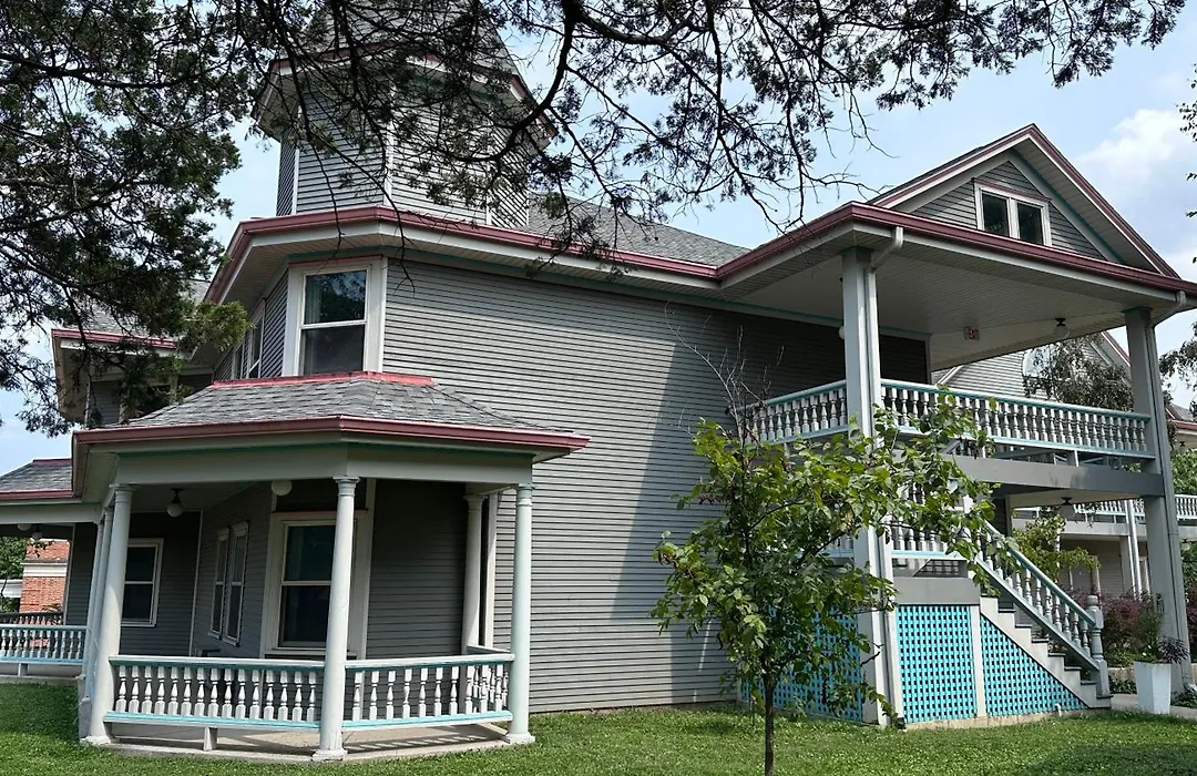 The Shelby Inn-1