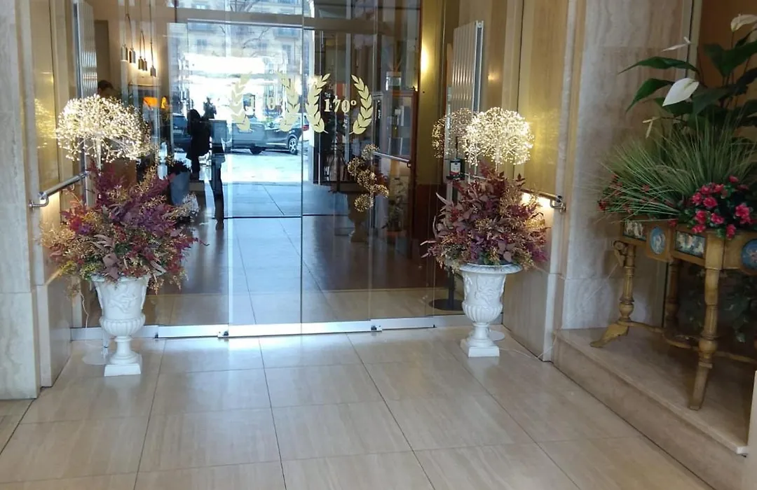 Hotel Roma E Rocca Cavour-1