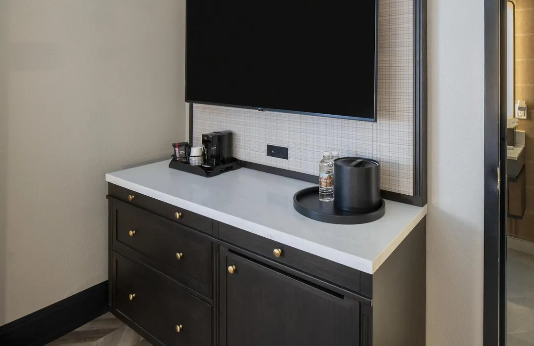 Hampton Inn & Suites Birmingham-Downtown-Tutwiler-1
