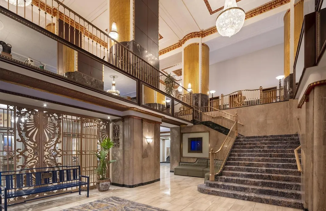 Hilton Milwaukee-1
