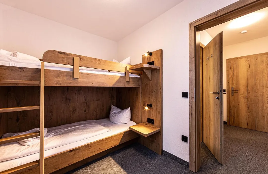 Hotel Alpinaros-1