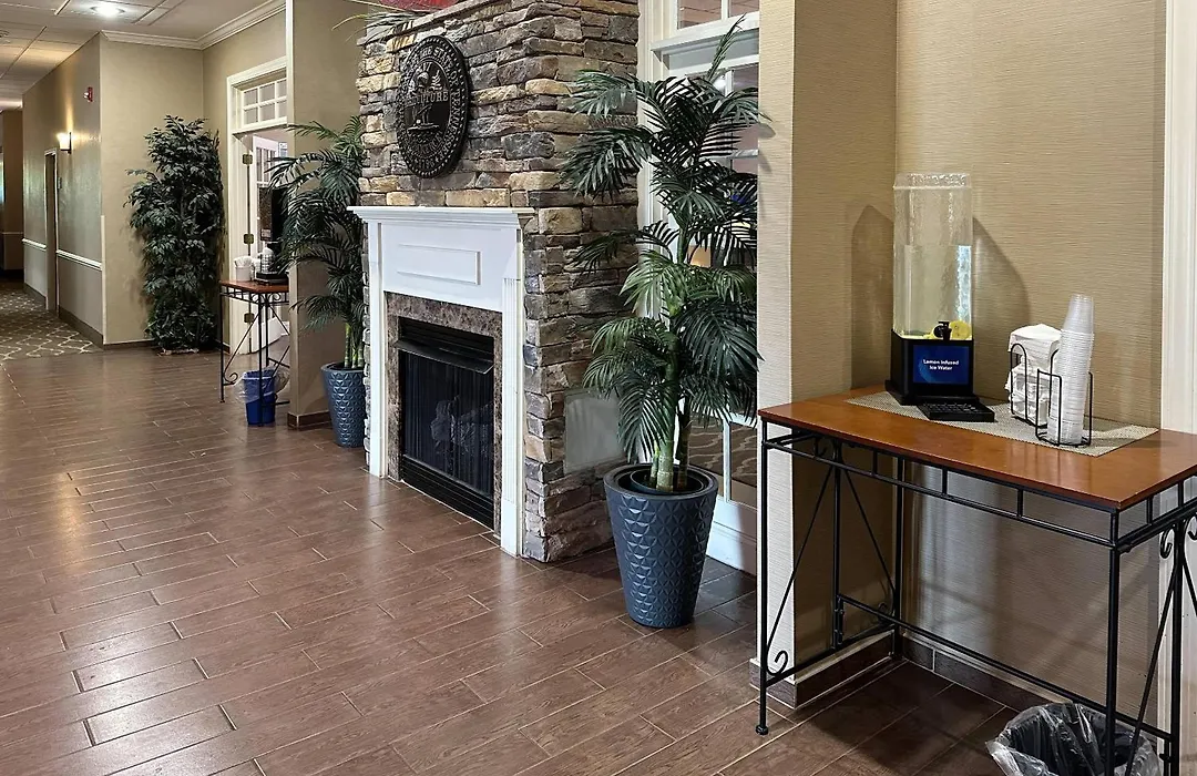 Comfort Inn & Suites Rogersville-1