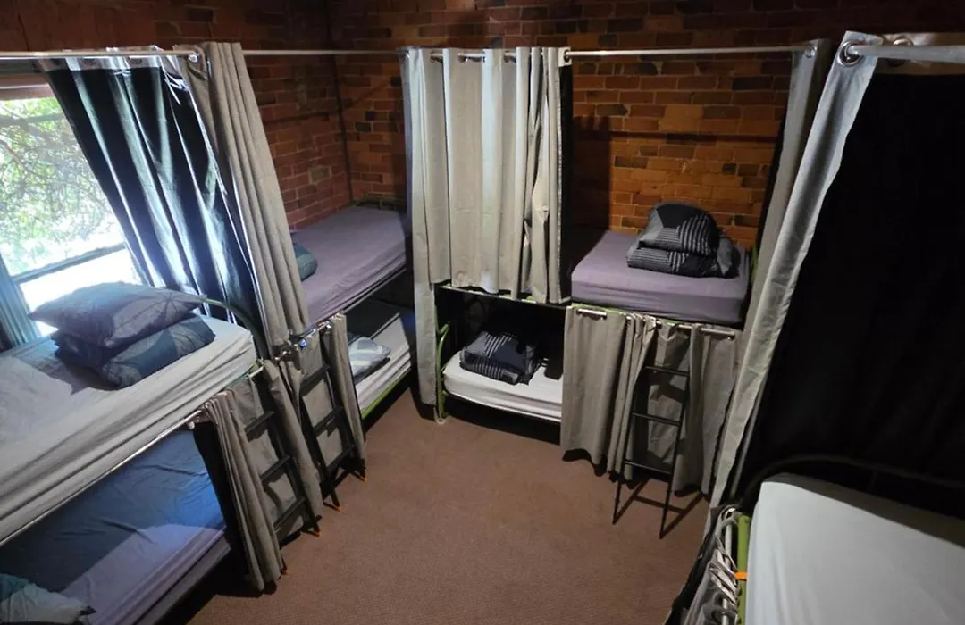 Mansfield Travellers Lodge-1