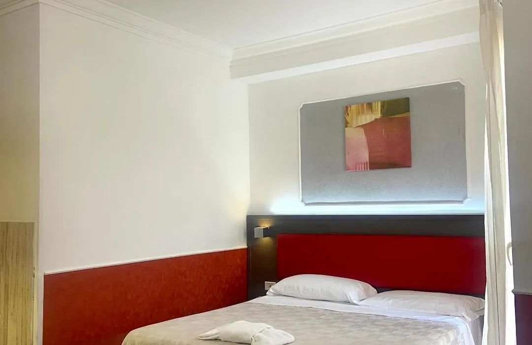 Hotel Center 2-1