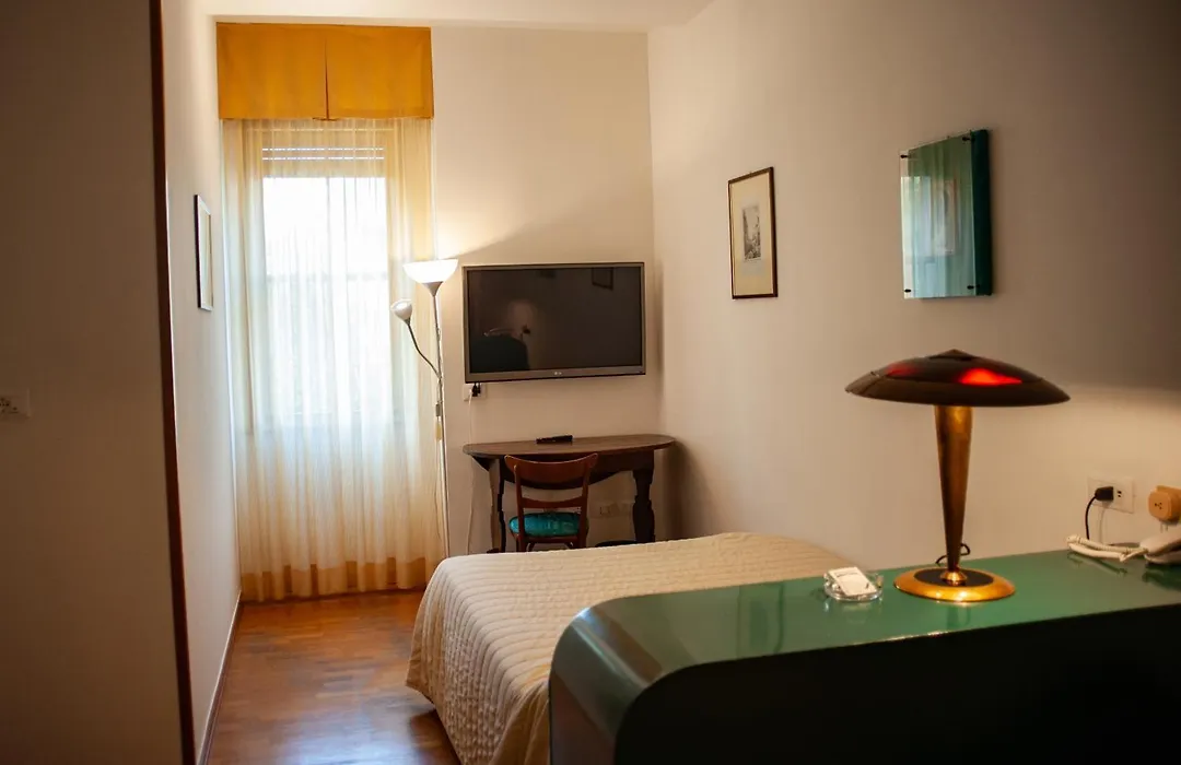Hotel Napoleon - Rimini Station&City-1