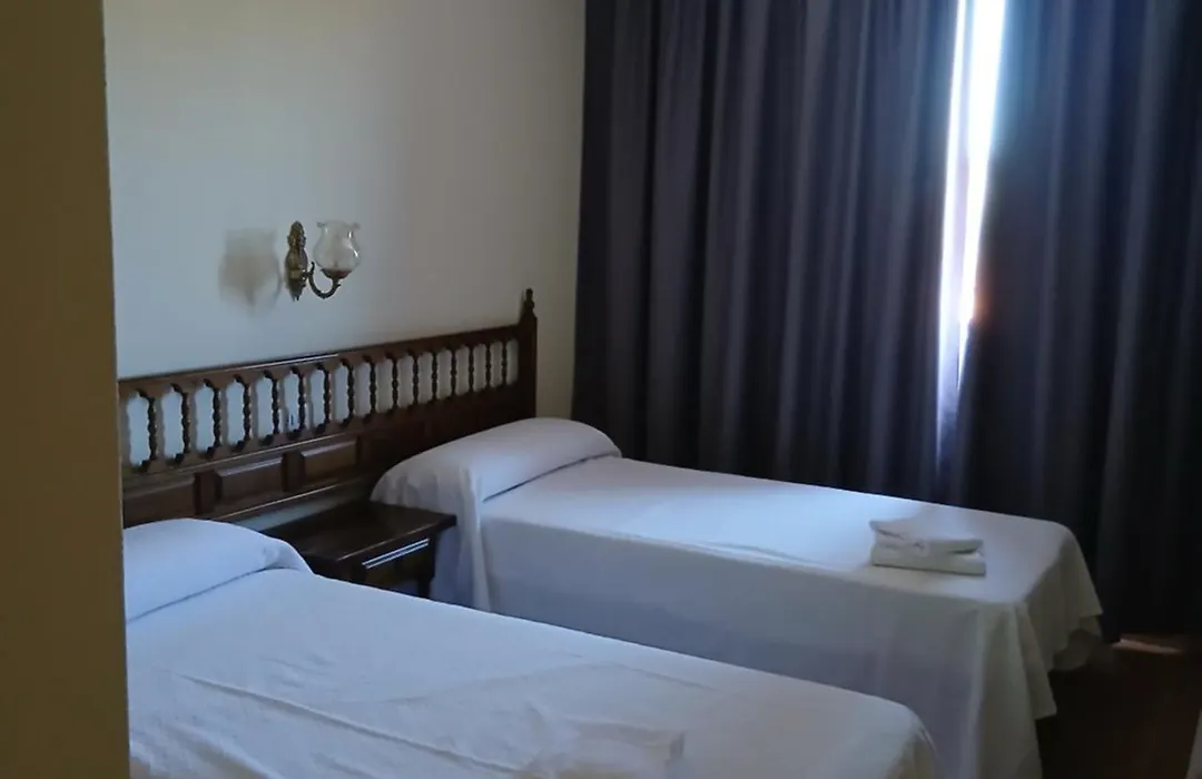 Hotel Millan-1