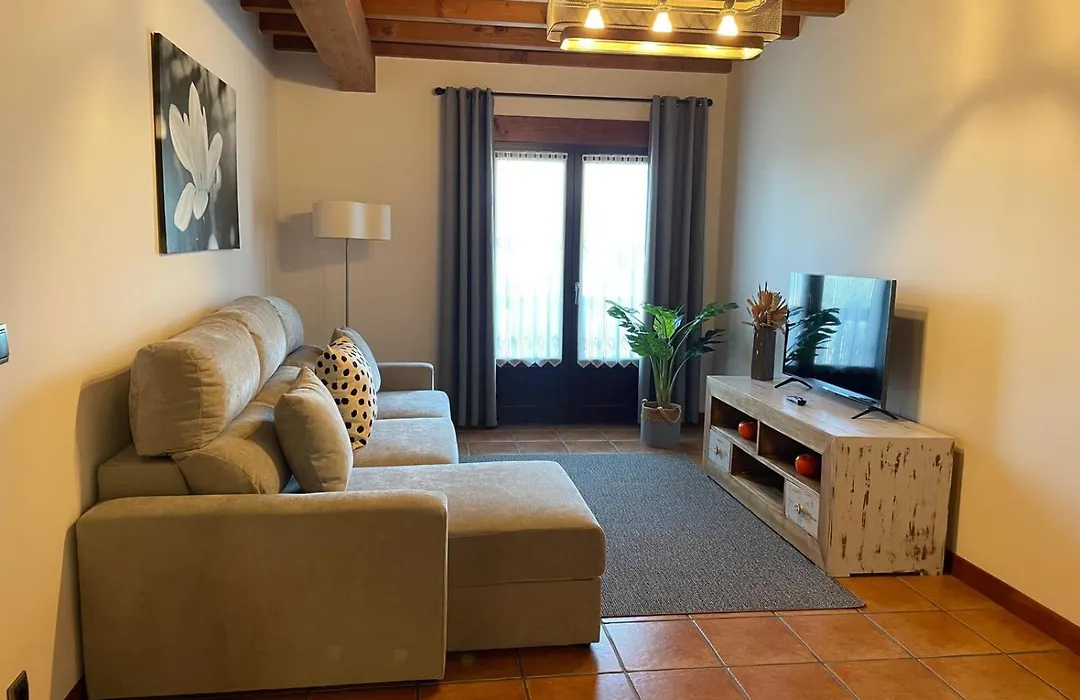 Hotel-Apartamento Rural Atxurra-1