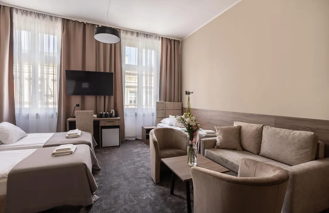 Hotel Maksymilian-1