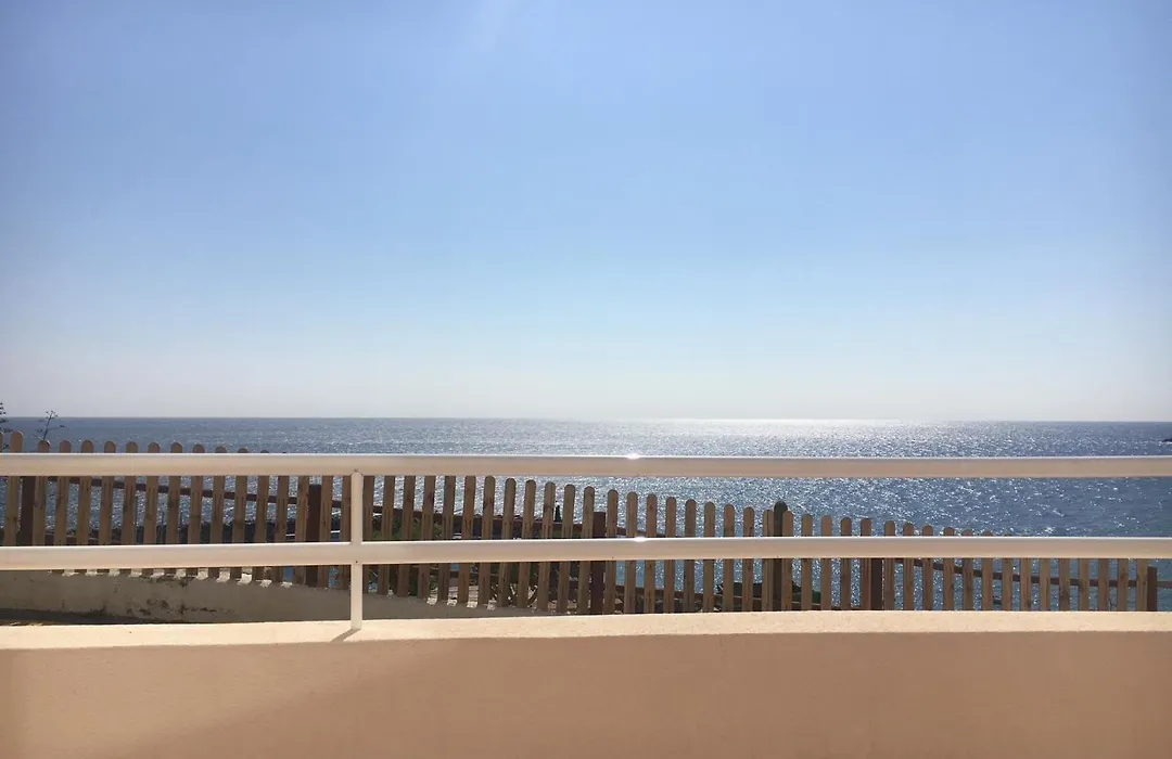 Las Olas-1