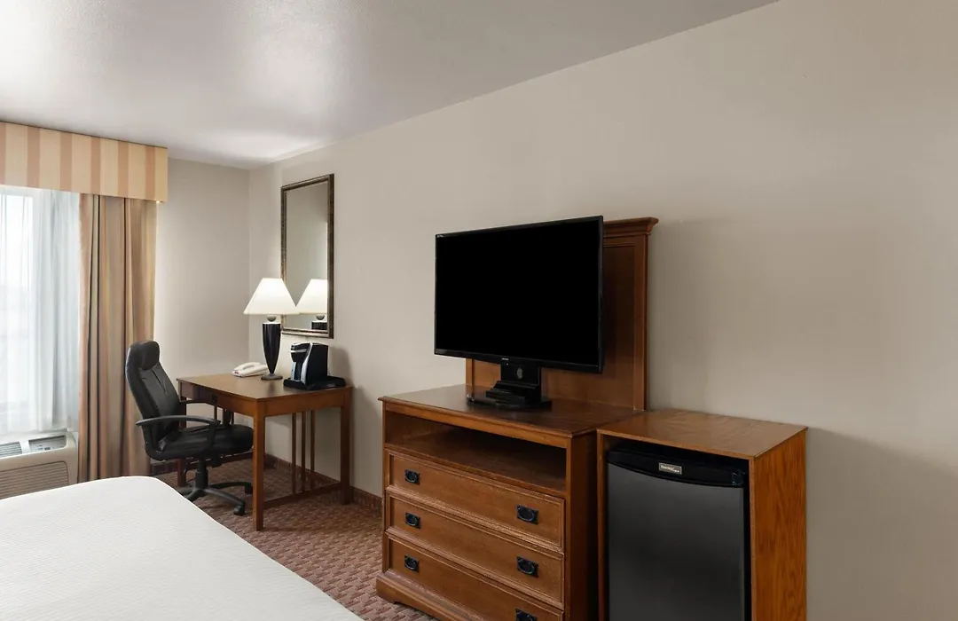 Baymont Inn & Suites By Wyndham Sturgis-1