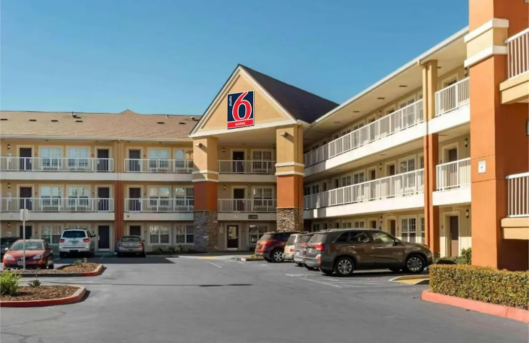 Studio 6 Extended Stay Sacramento Arden Way Ca-1