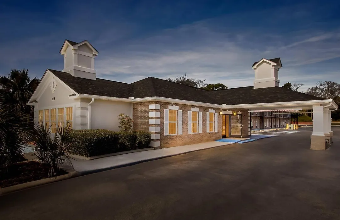 Quality Inn & Suites Lexington-1